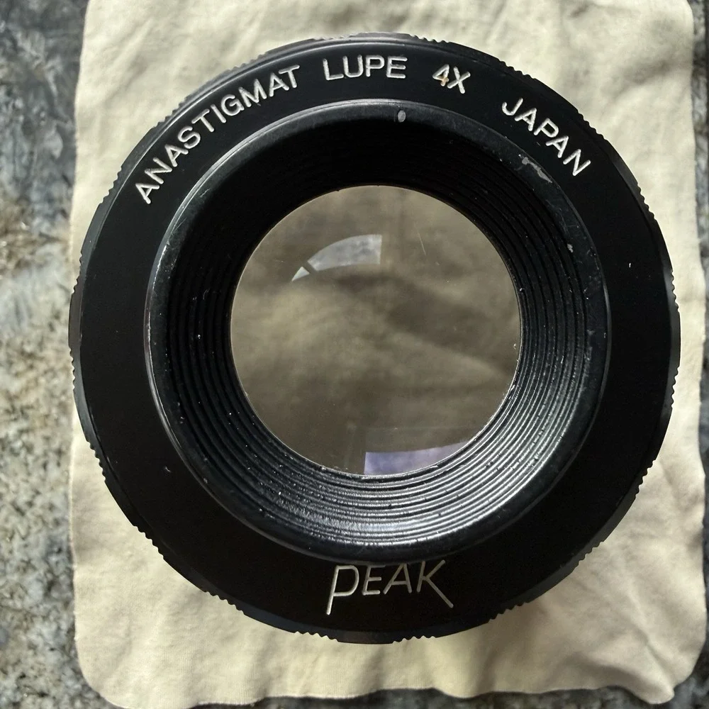 PEAK Anastigmat Lupe 4x Magnifier Made In Japan Good Condition See Photos